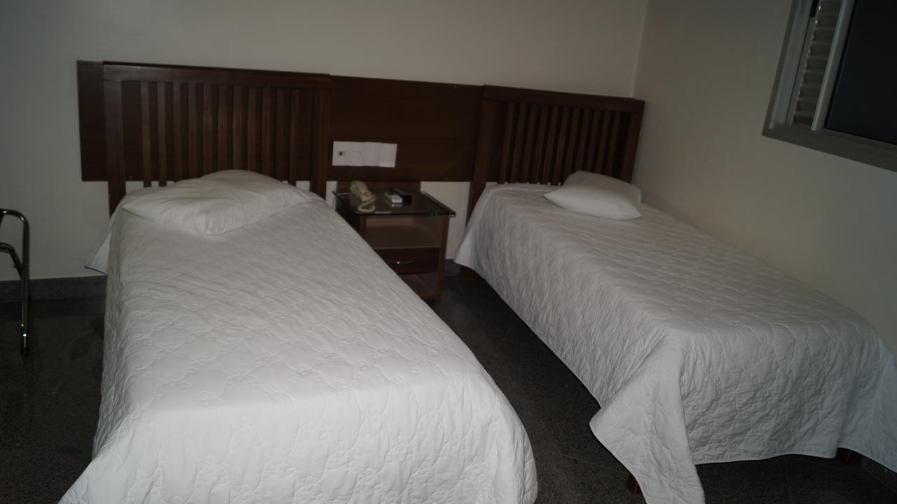 Lindoya Hotel Catalao Ngoại thất bức ảnh