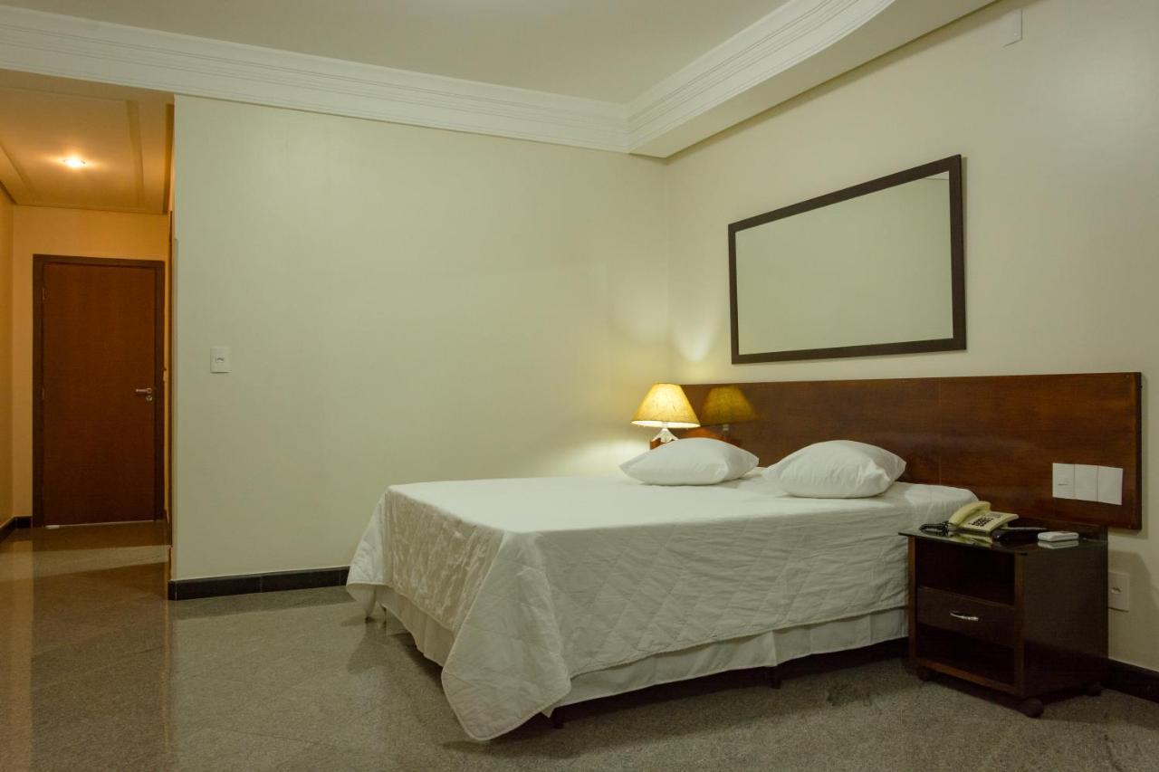 Lindoya Hotel Catalao Ngoại thất bức ảnh
