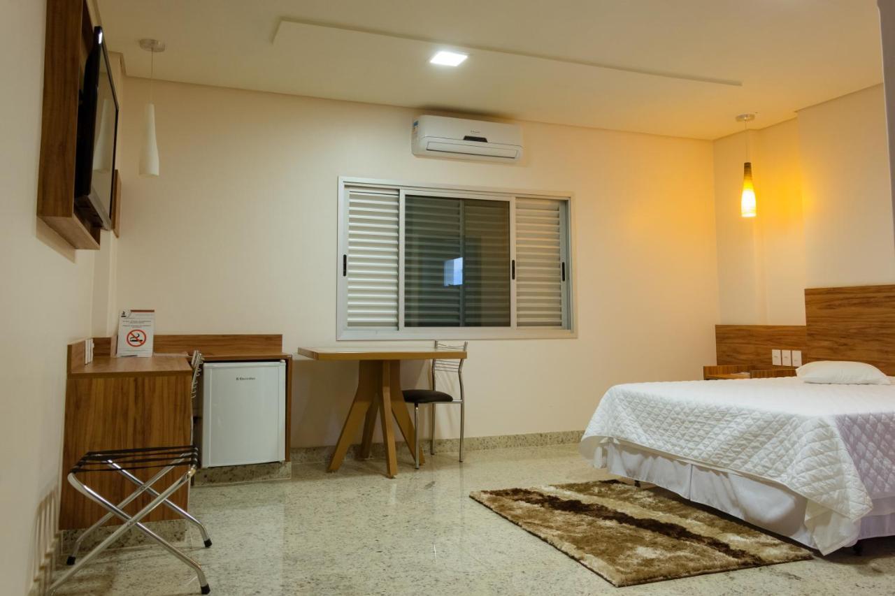 Lindoya Hotel Catalao Ngoại thất bức ảnh